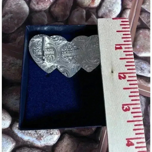 Montana Silversmiths NRA Women’s Triple Heart Buckle New In Box - Picture 4 of 6